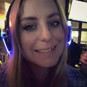 Meet your Posher, Caitlin